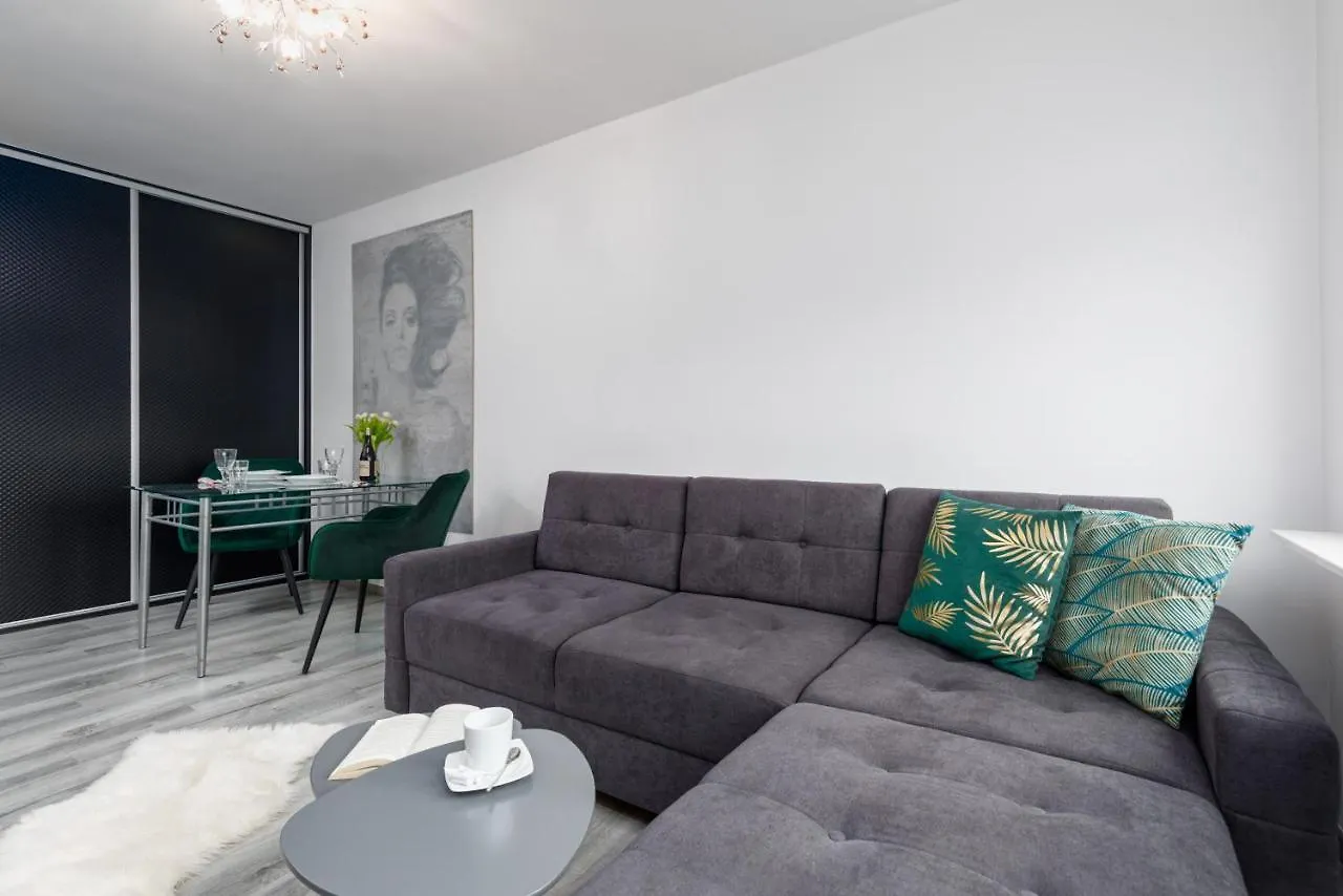 City Centre Pet-Friendly Apartment Koszalinska By Noclegi Renters Kolobrzeg